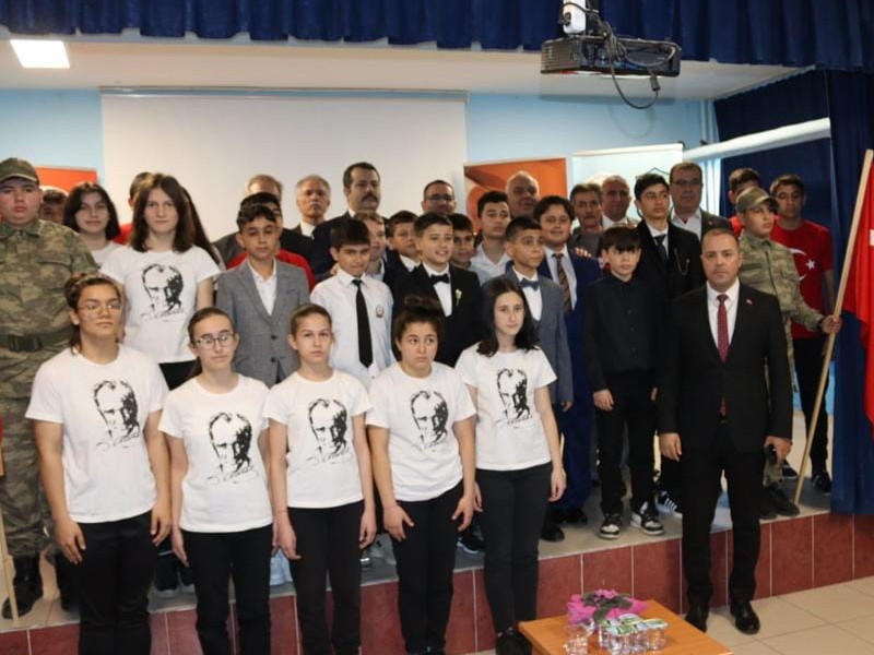 Allah Bu Millete Bir Daha İstiklal Marşı Yazdırmasın